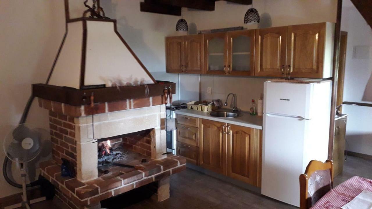 Weekend House Petar Villa Lusnic Buitenkant foto