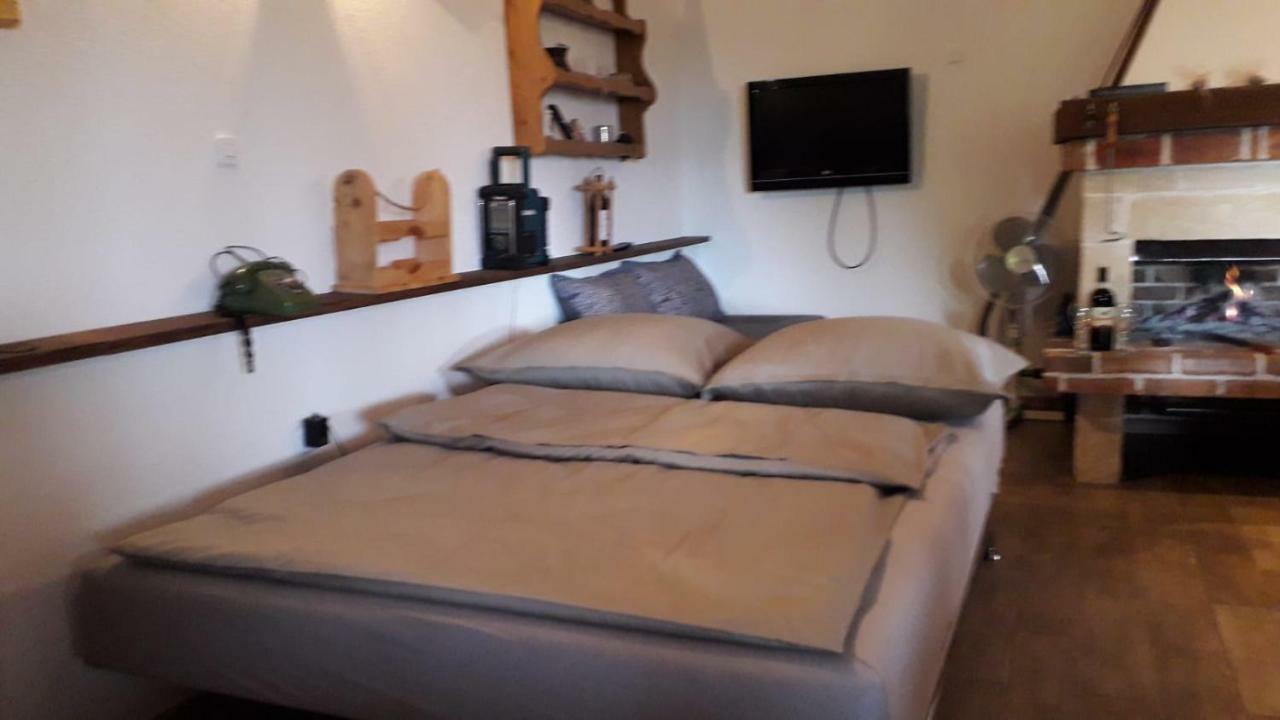 Weekend House Petar Villa Lusnic Buitenkant foto